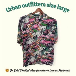 Urban Outfitters Comic Graphic Shirt L | Bold Pop Art Cars & Sound FX